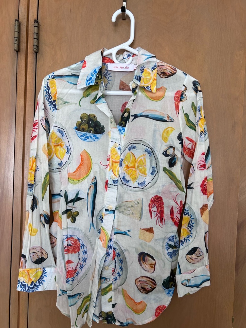 Lisa Says Gah Tapas Button-down (Lemon and olives print)